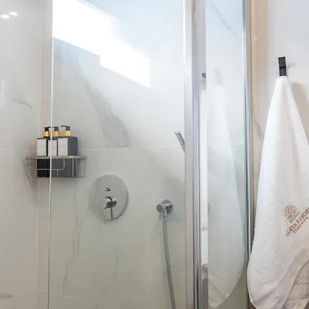 De Lujo Con Jacuzzi Privado, Piscina Y Vistas Al Mar Apartament