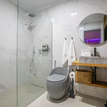Apartament De Lujo Con Jacuzzi Privado, Piscina Y Vistas Al Mar Guía de Isora