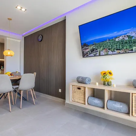 Apartament De Lujo Con Jacuzzi Privado, Piscina Y Vistas Al Mar Guía de Isora