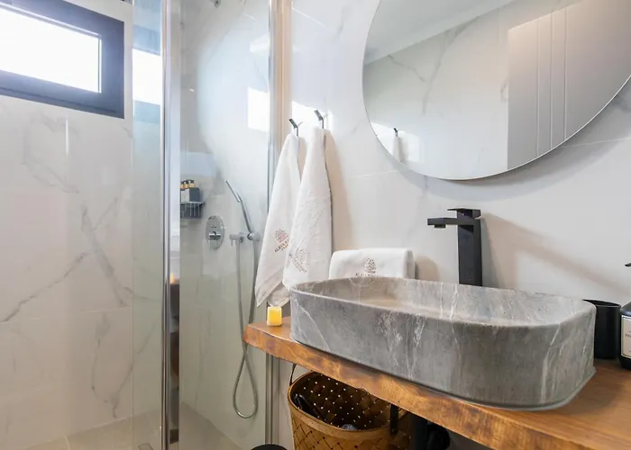 De Lujo Con Jacuzzi Privado, Piscina Y Vistas Al Mar 吉亚德索拉