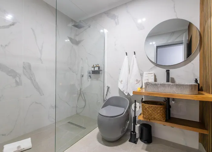 De Lujo Con Jacuzzi Privado, Piscina Y Vistas Al Mar 吉亚德索拉