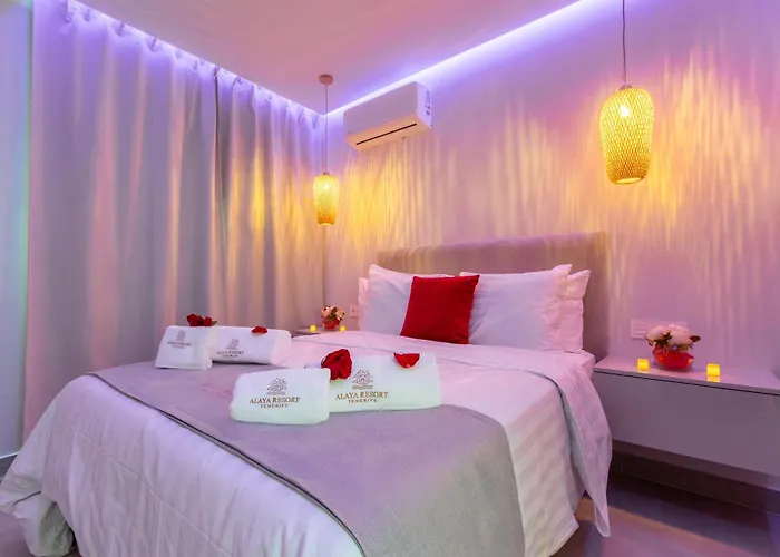 De Lujo Con Jacuzzi Privado, Piscina Y Vistas Al Mar *