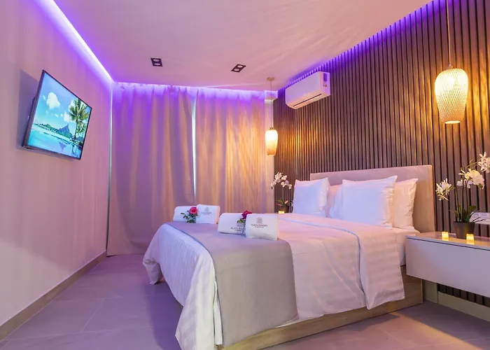 De Lujo Con Jacuzzi Privado, Piscina Y Vistas Al Mar 公寓 *