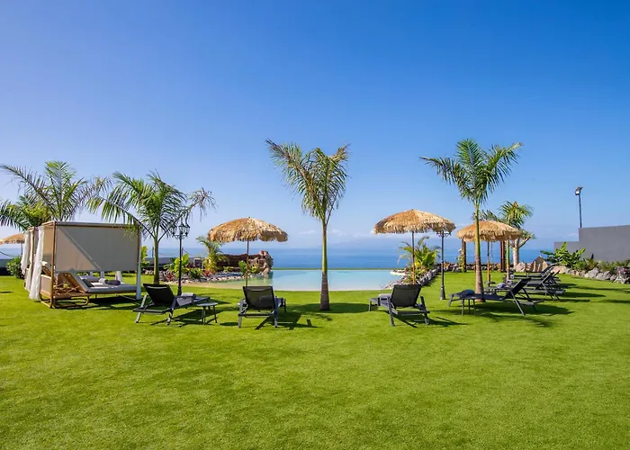 De Lujo Con Jacuzzi Privado, Piscina Y Vistas Al Mar * 吉亚德索拉